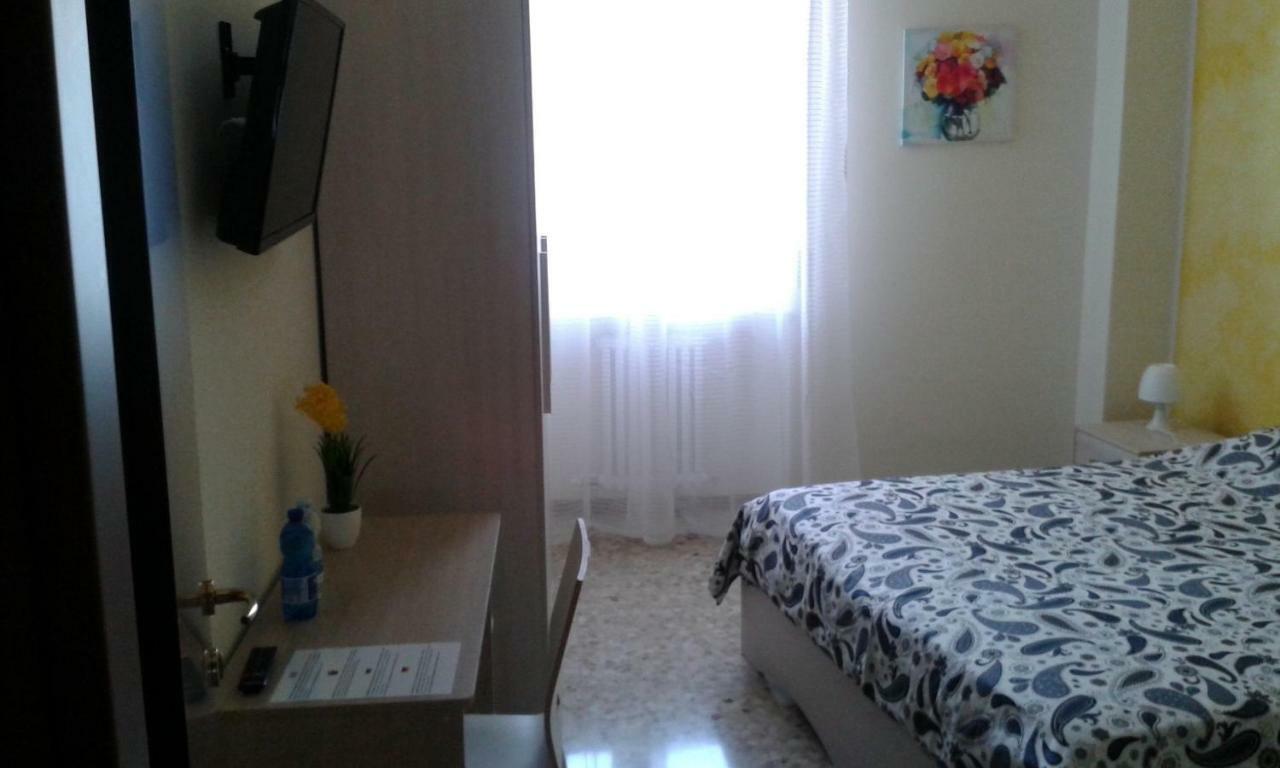 Cristina Apartment Верона Екстер'єр фото